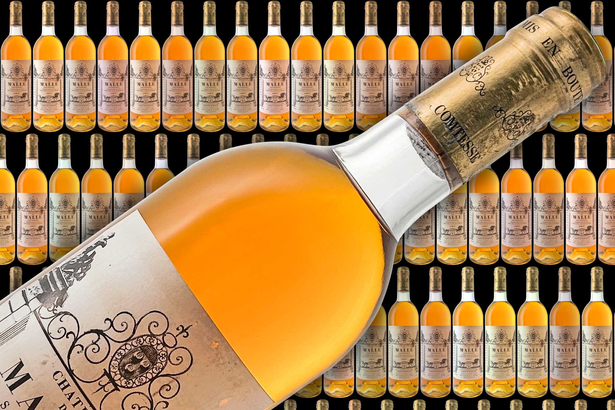 Der Banner zeigt viele Weinflaschen im Hintergrund und im Vordergrund eine Flasche Dessertwein von dem Weingut Chateau de Malle.