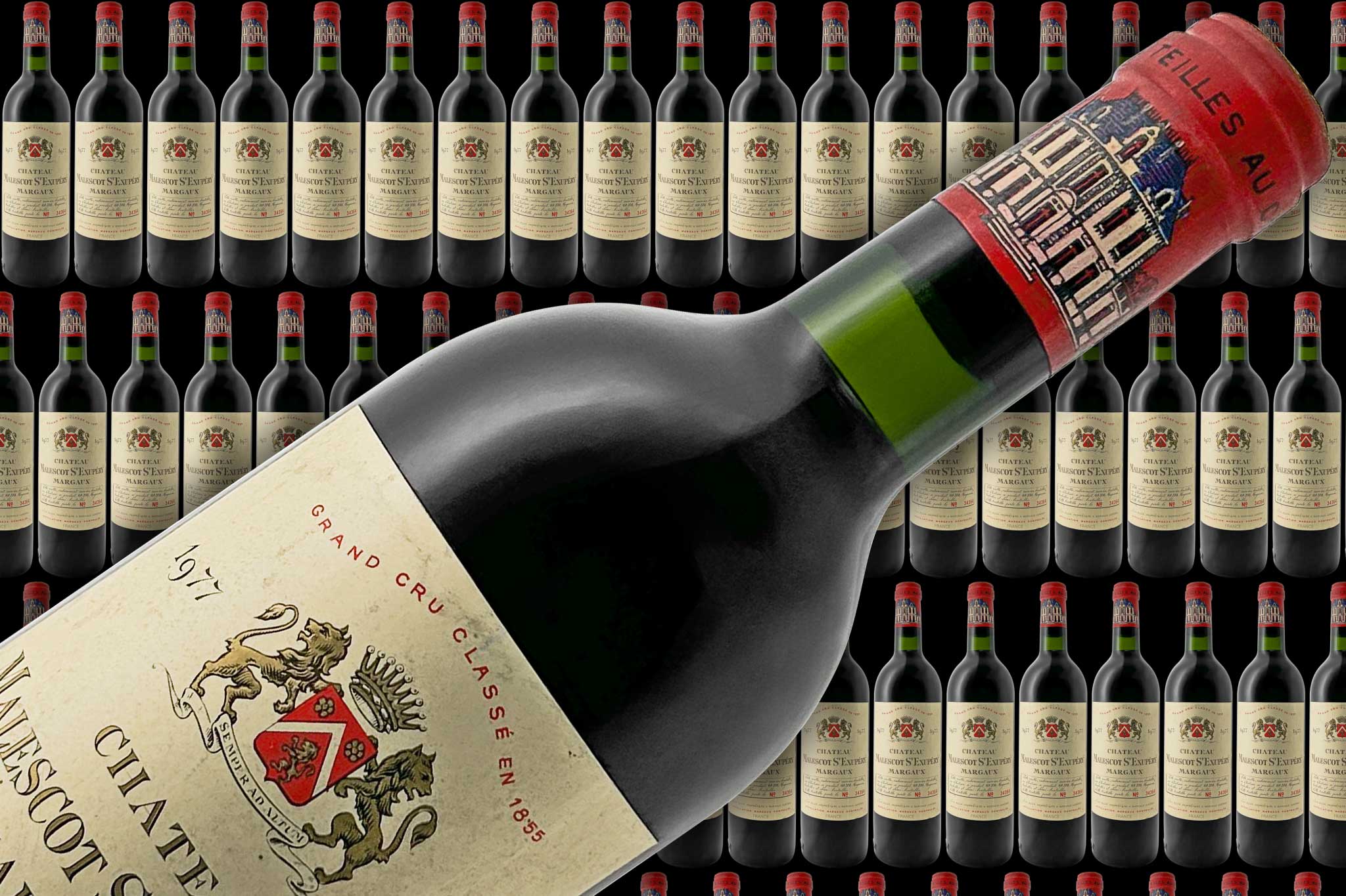 Der Banner zeigt viele Weinflaschen im Hintergrund und im Vordergrund eine Flasche Rotwein von dem Weingut Chateau Malescot St. Exupery.