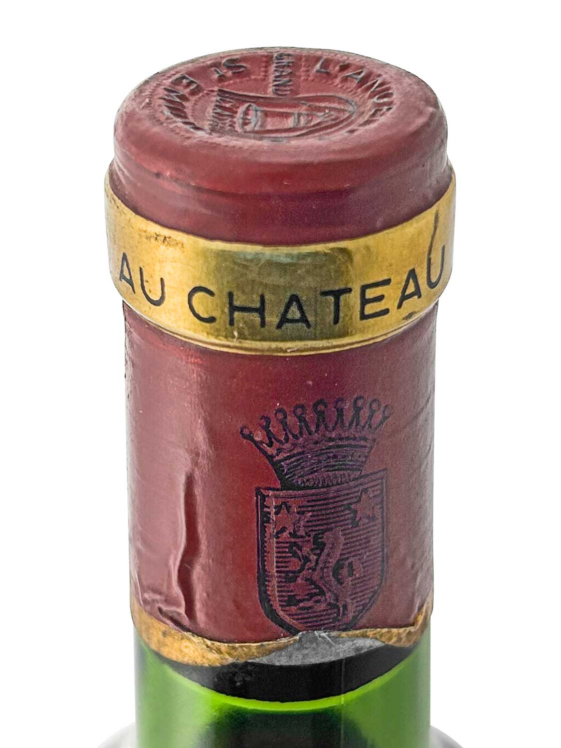 Kapsel einer Weinflasche von Chateau Angelus 1981