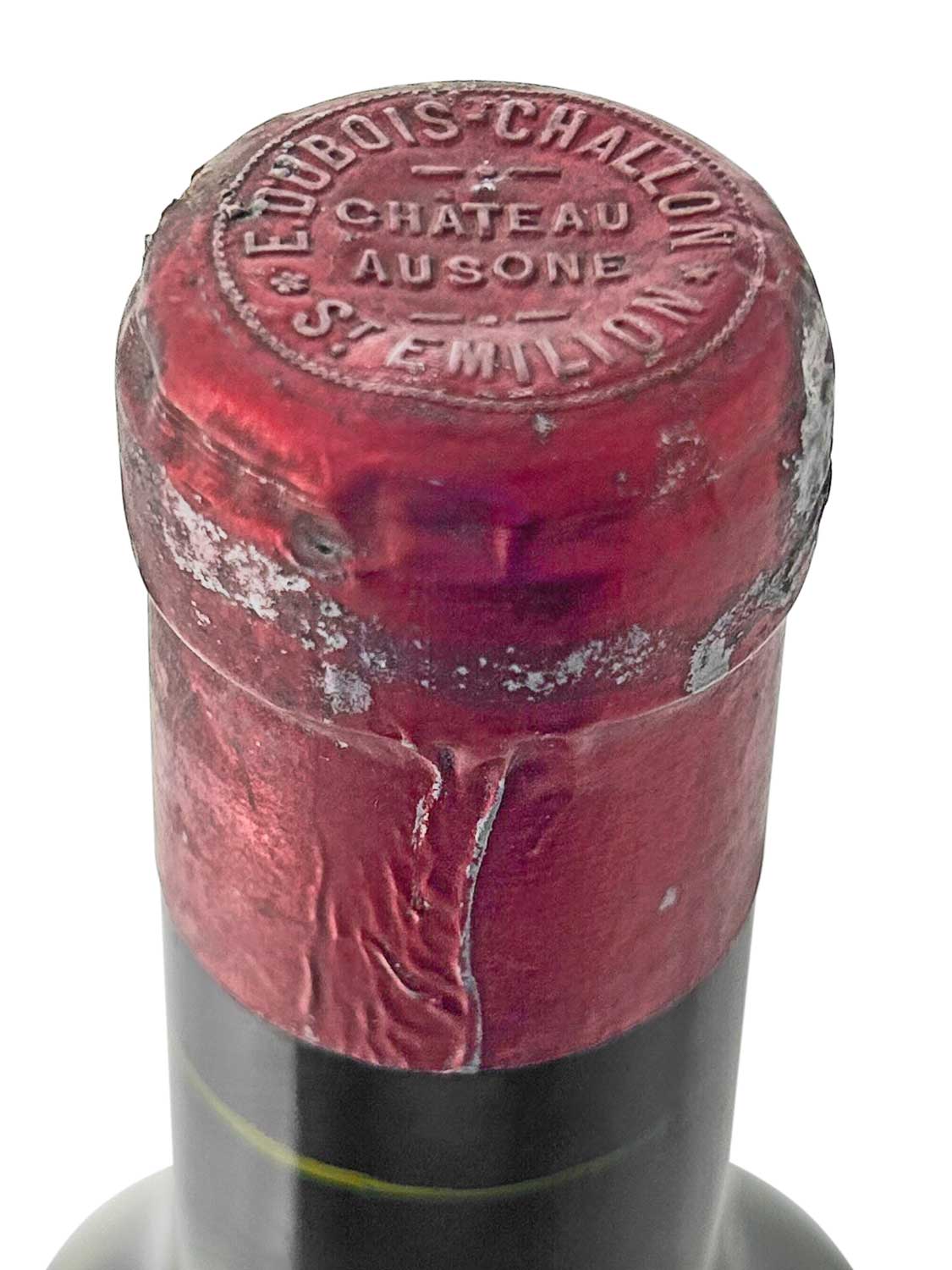Kapsel einer Weinflasche von Chateau Ausone 1951