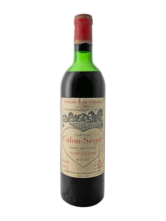 Eine Weinflasche von Chateau Calon Segur 1972