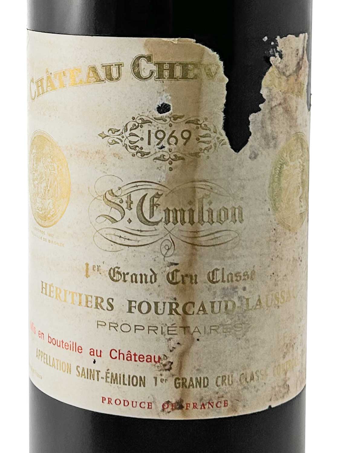 Etikett einer Weinflasche von Chateau Cheval Blanc 1969