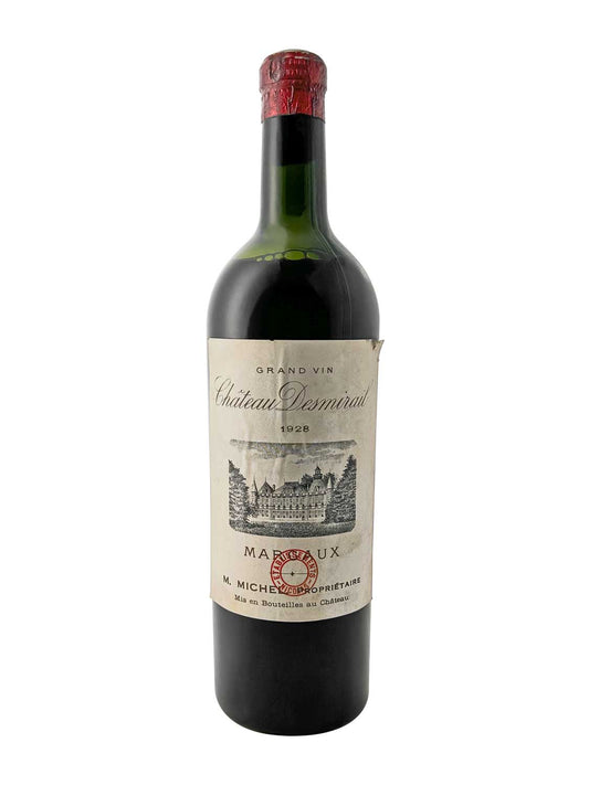 Eine Weinflasche von Chateau Desmirail 1928