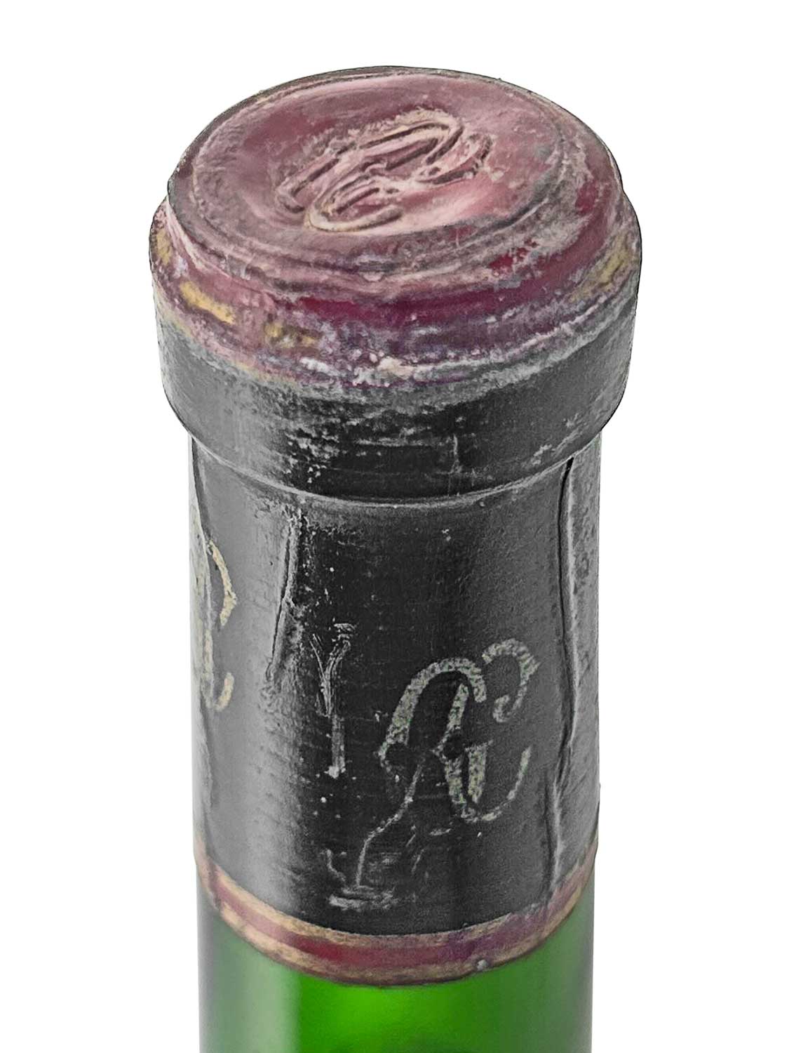 Kapsel einer Weinflasche von Chateau Gruaud Larose 1969