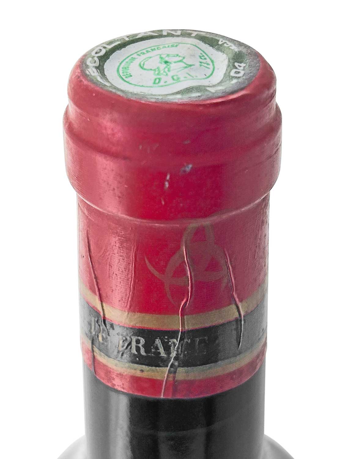 Kapsel einer Weinflasche von Chateau Haut Bailly 1977