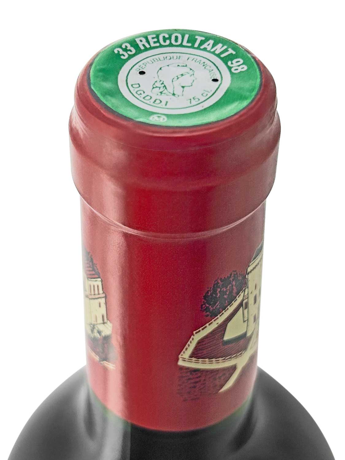 Kapsel einer Weinflasche von Chateau la Tour Carnet 2007