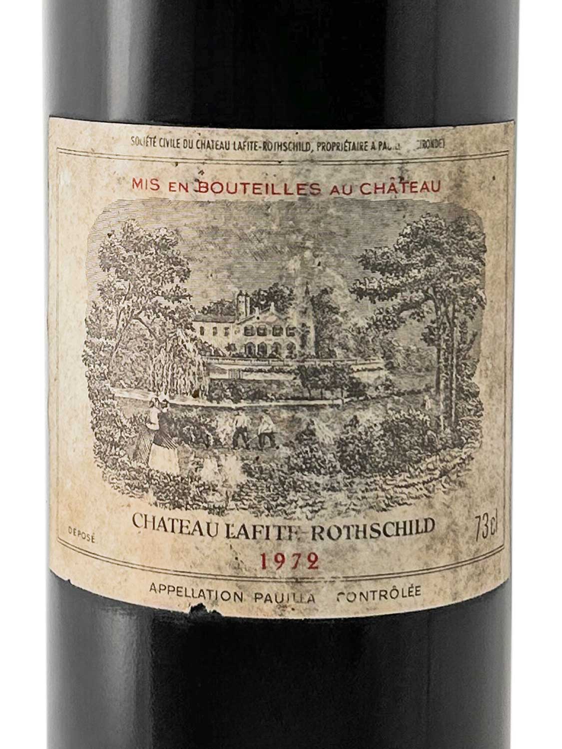 Ein Etikett einer Weinflasche von Chateau Lafite Rothschild 1972