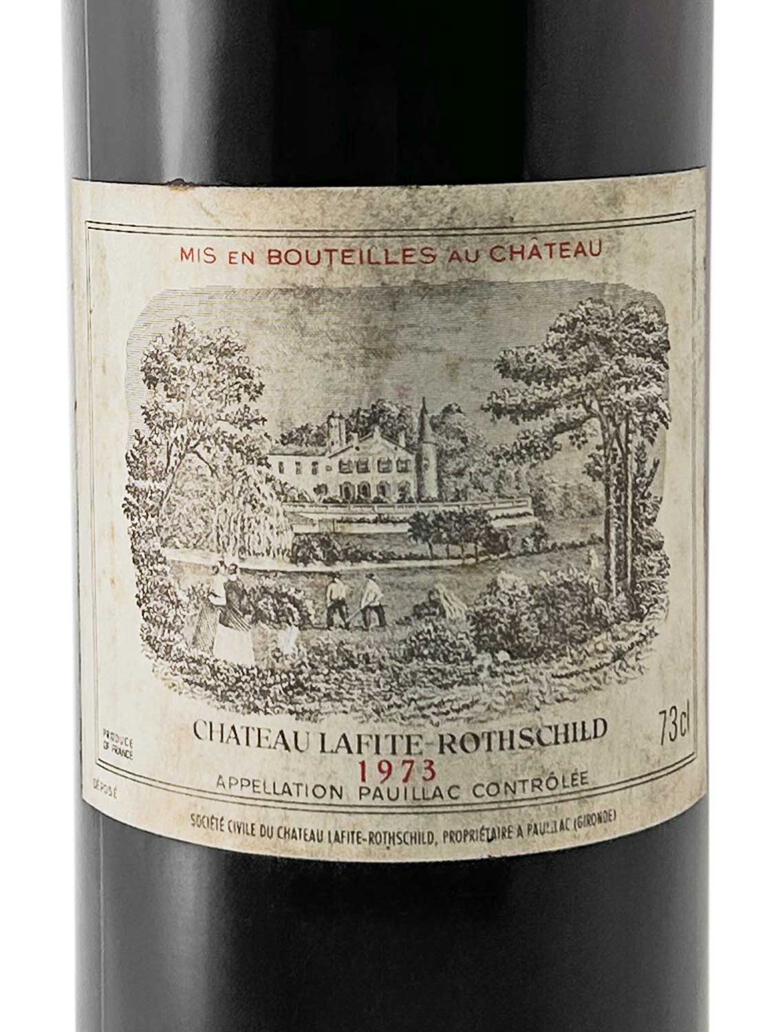 Ein Etikett einer Weinflasche von Chateau Lafite Rothschild 1973