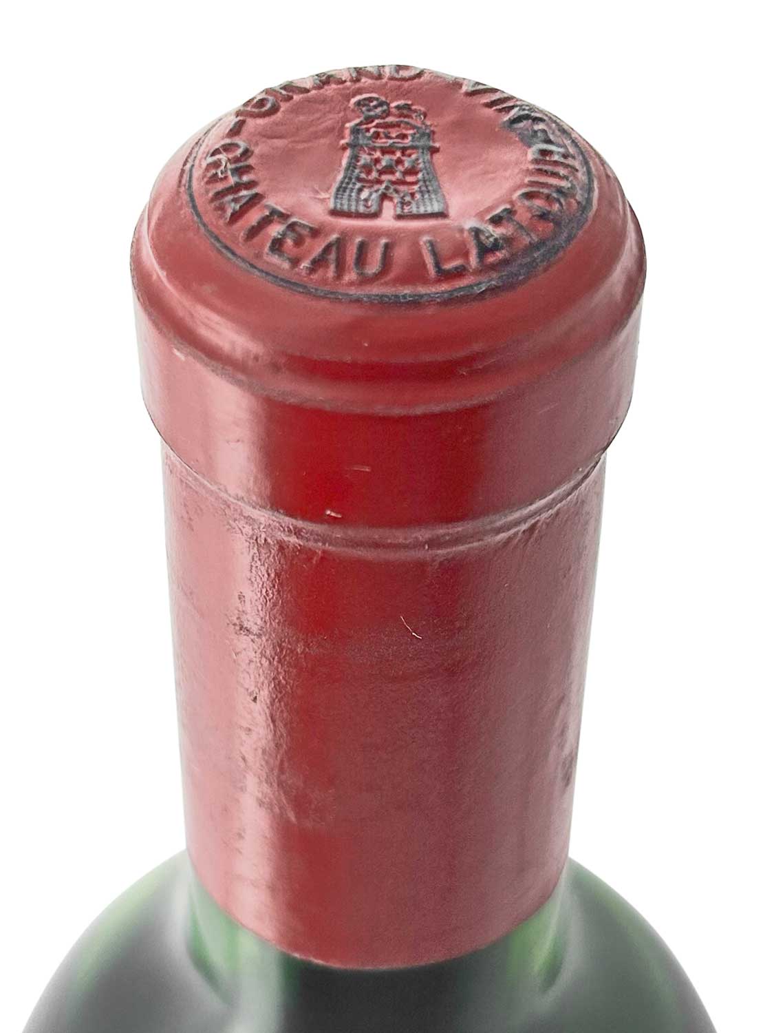 Kapsel einer Weinflasche von Chateau Latour 1966