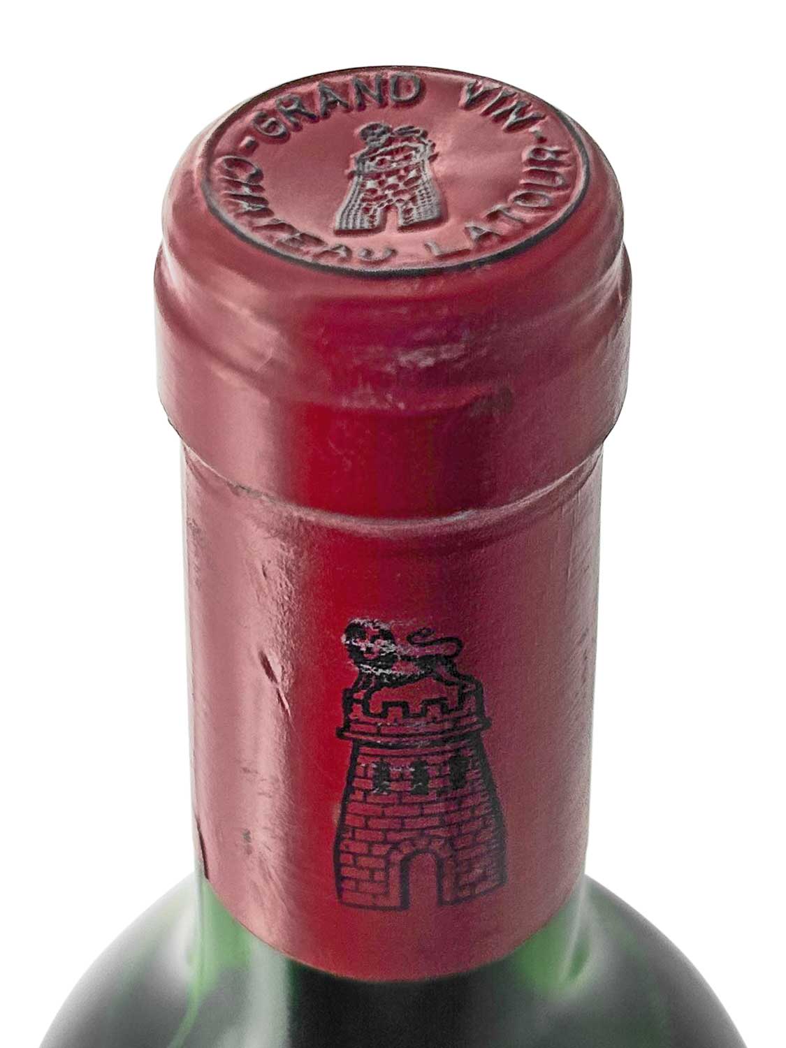 Kapsel einer Weinflasche von Chateau Latour 1980