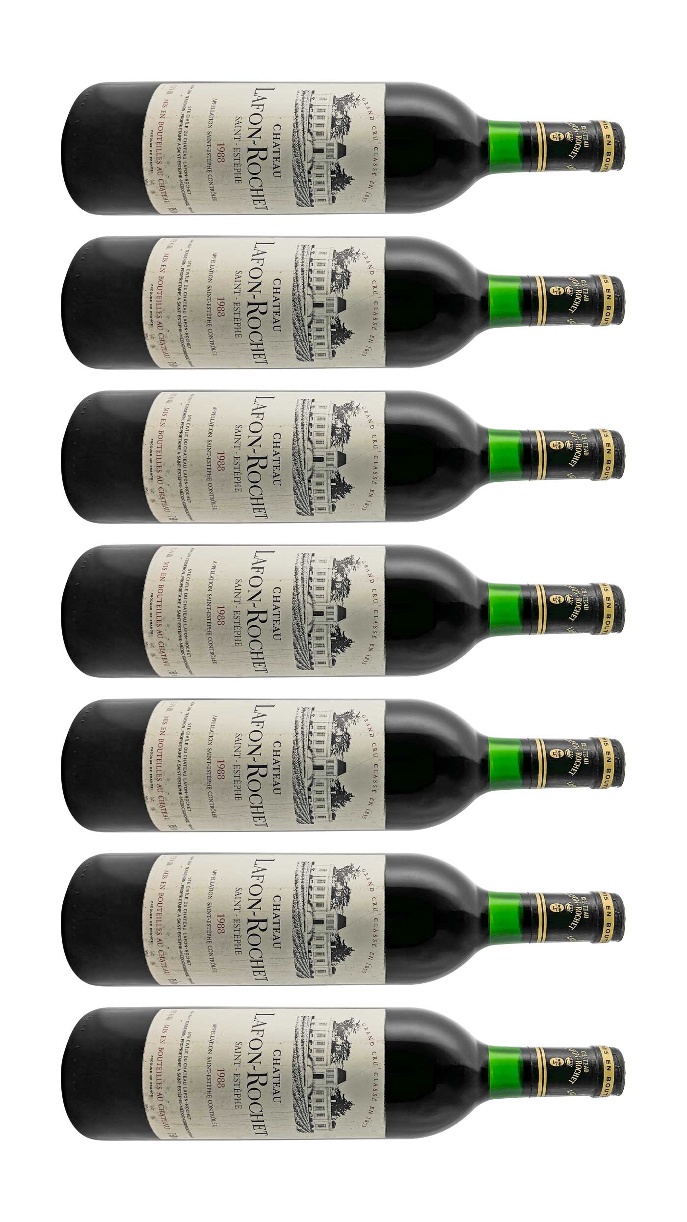 Mehrere Weinflaschen mit Rotwein von Chateau Lafon Rochet