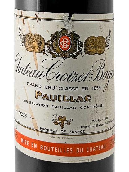 Weinetikett von Château Croizet Bages 1983 mit der Bezeichnung 'Grand Cru Classé en 1855', Herkunft Pauillac, Frankreich, und dem Hinweis 'Mise en bouteilles du Château'.