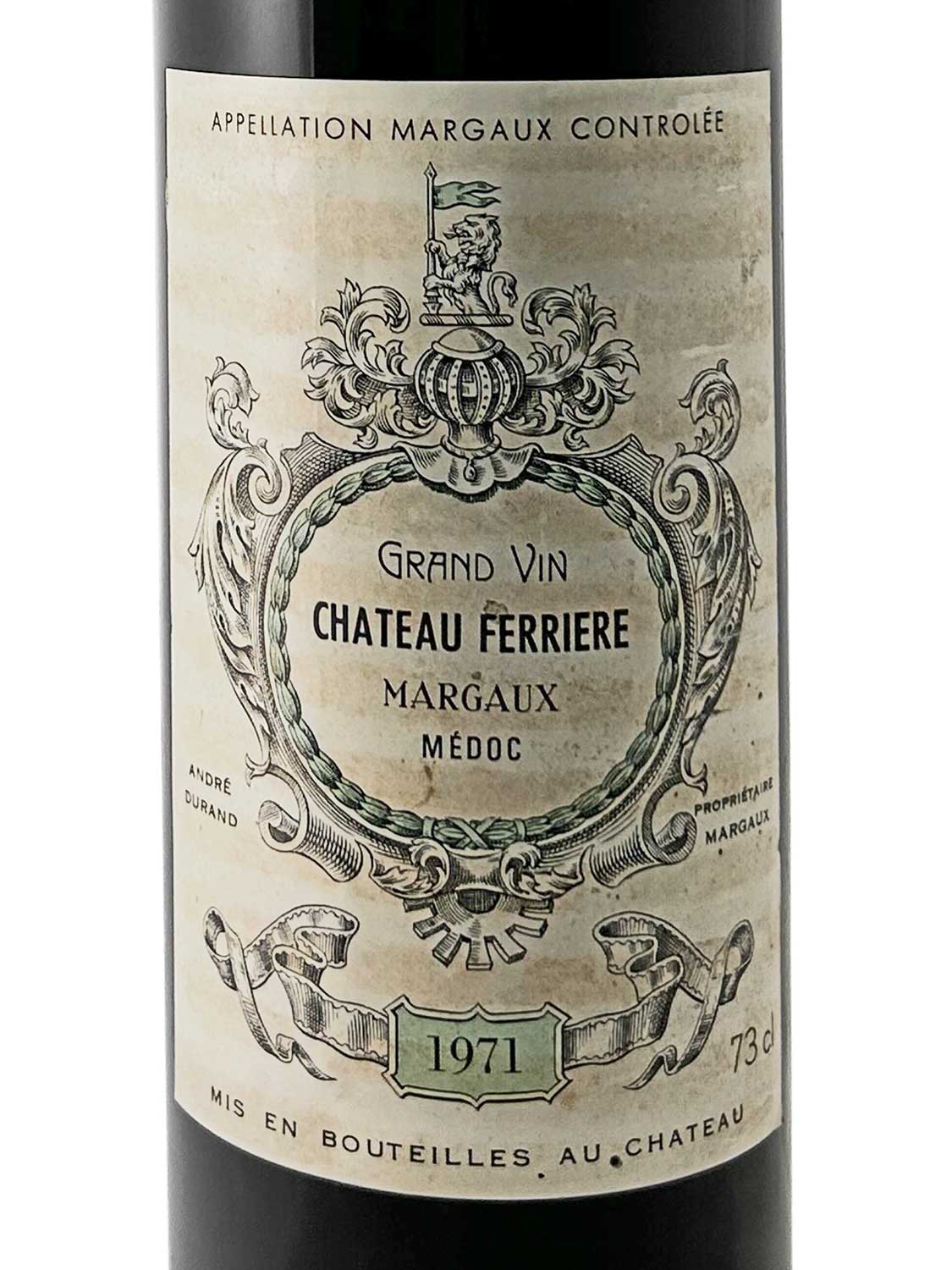 Weinetikett von Château Ferrière 1971 mit Wappen und Text in klassischem Design.