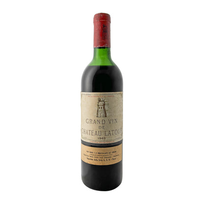 Château Latour 1965, Premier Grand Cru Classé Pauillac, Flasche freigestellt mit Etikett