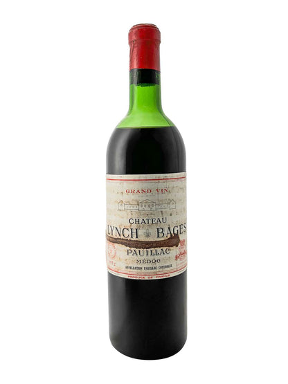 Flasche Château Lynch-Bages 1972 mit rotem Siegel und Etikett, das den Namen, die Herkunft Pauillac Médoc und die Bezeichnung Grand Vin zeigt.