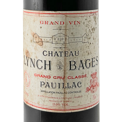Château Lynch-Bages 1994 Etikett in Nahaufnahme mit Château-Zeichnung, Lilie und Aufdruck Grand Cru Classé Pauillac