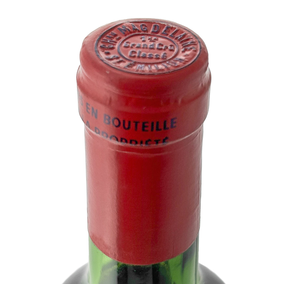 Château Magdelaine 1981 Kapsel-Nahaufnahme mit geprägtem Château- und Appellationsschriftzug