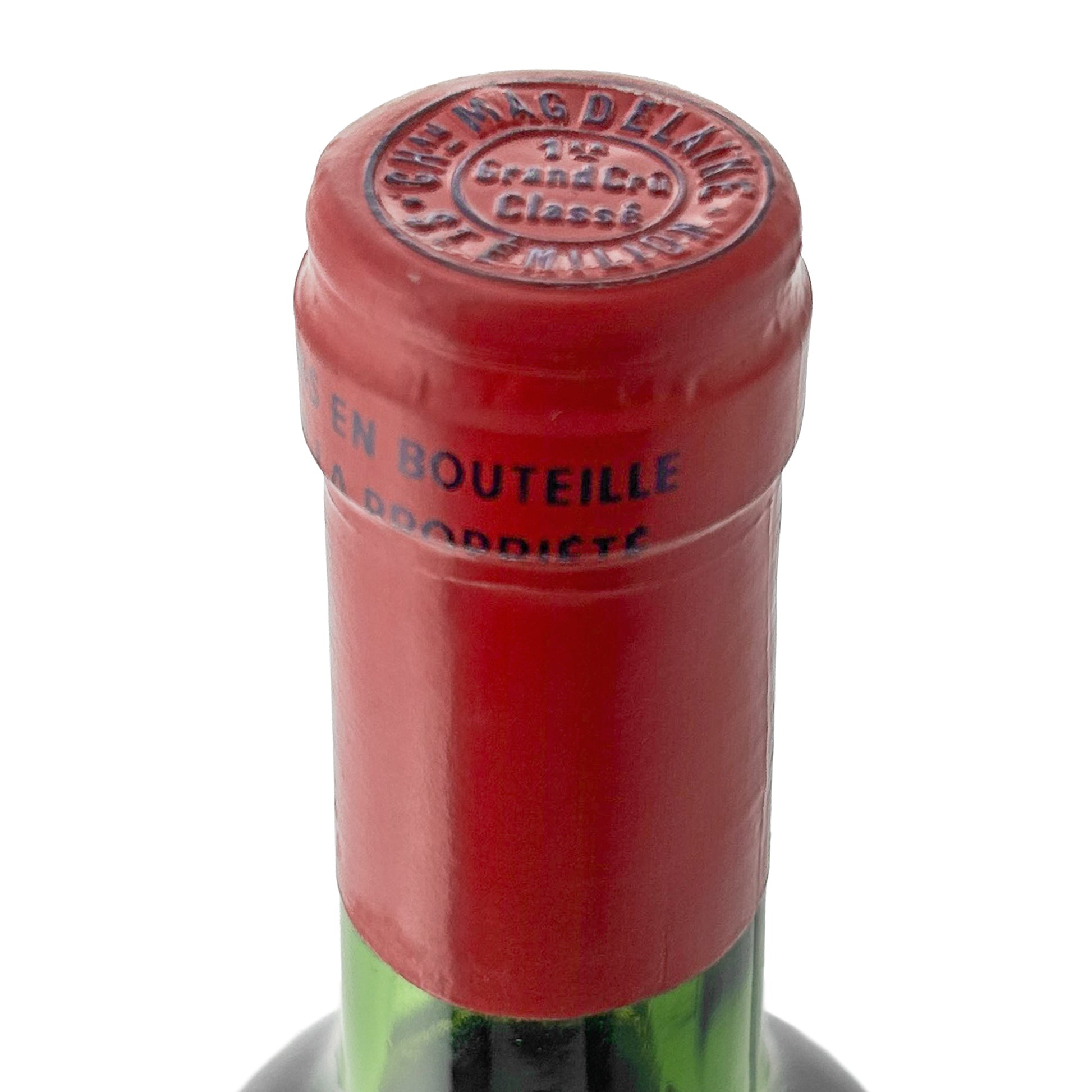 Château Magdelaine 1981 Kapsel-Nahaufnahme mit geprägtem Château- und Appellationsschriftzug