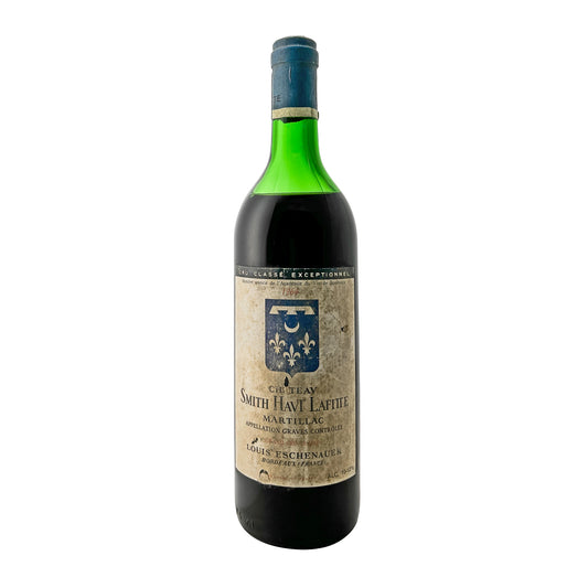 Château Smith Haut Lafitte 1966, Cru Classé de Graves, Flasche freigestellt mit Etikett